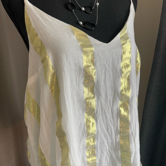 Light weight spaghetti strap top - Picture 2 of 3